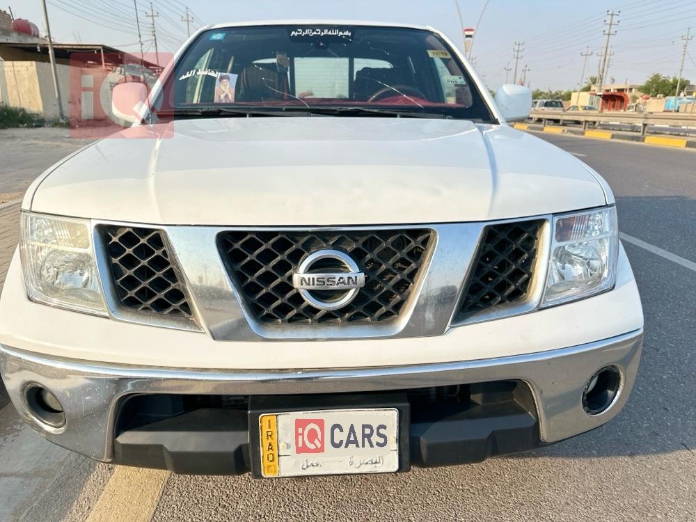 نيسان نافارا